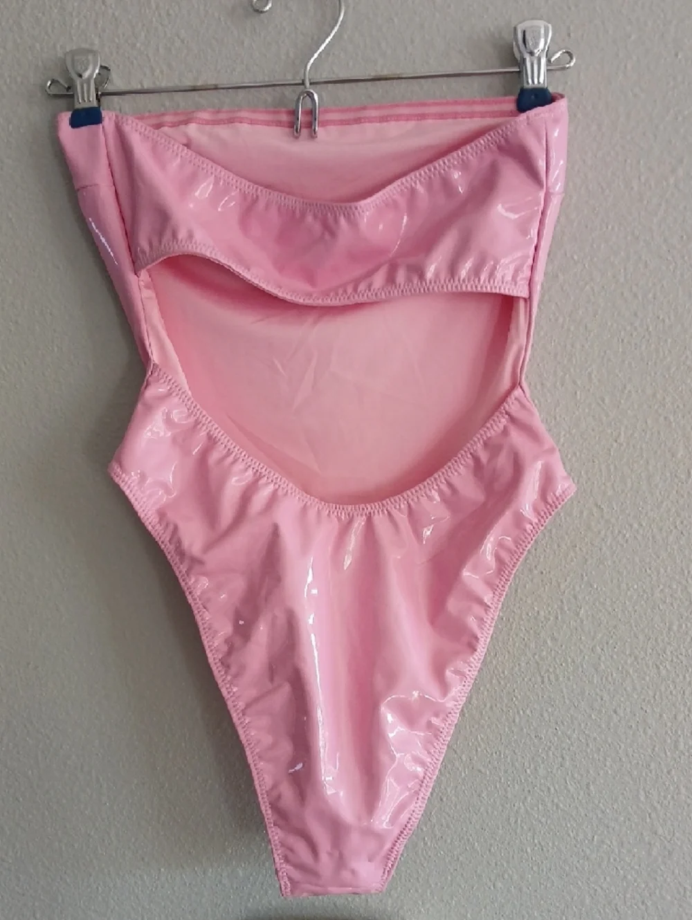 naked wardrobe Pink High Cut One Piece Xs Vinyl Swimsuit Barbie Pink Strapless - Picture 2 of 3